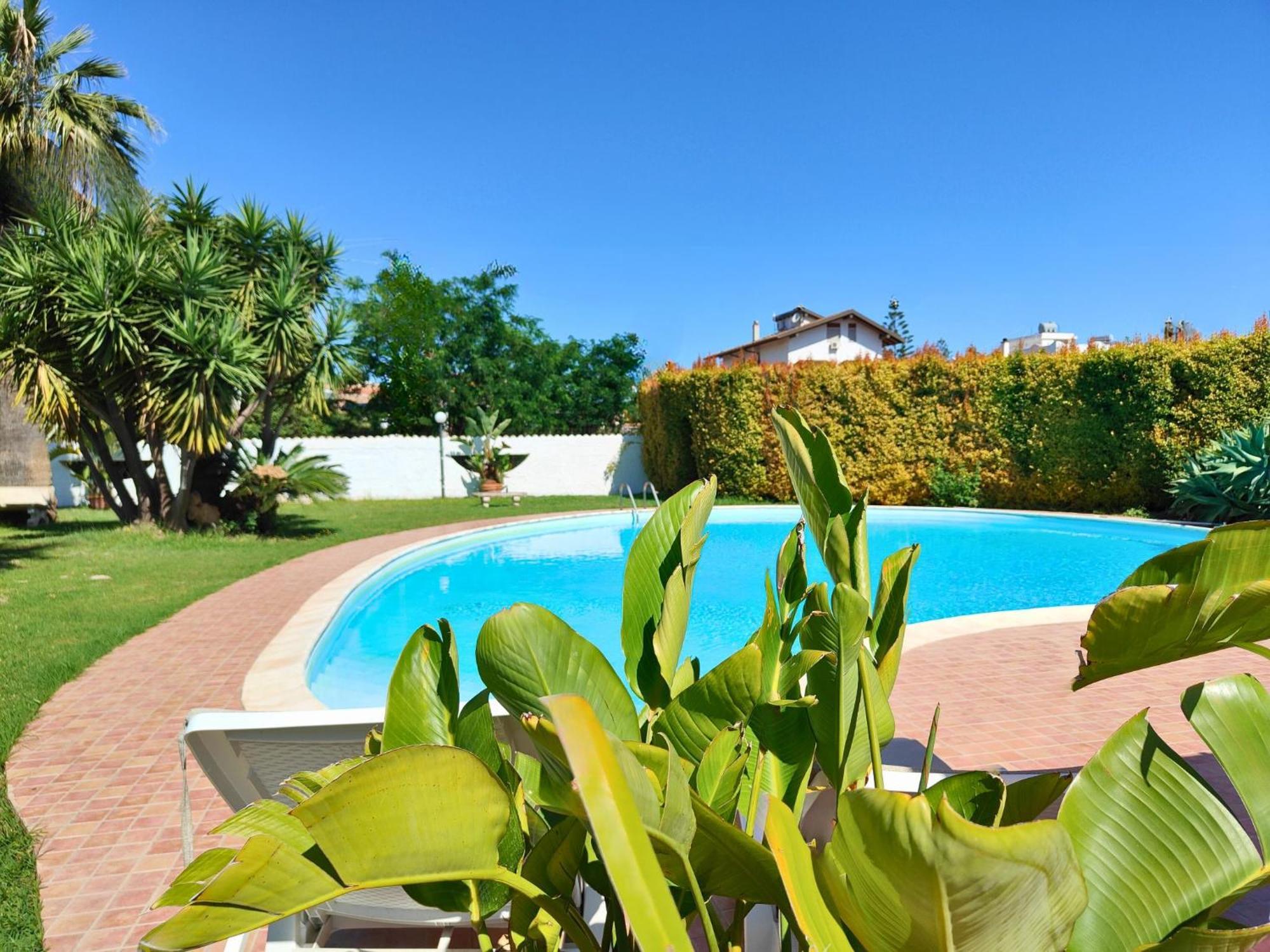Villa Alfonsa, Fontane Bianche, Siracusa, Private Pool, 10Min From The Beach エクステリア 写真